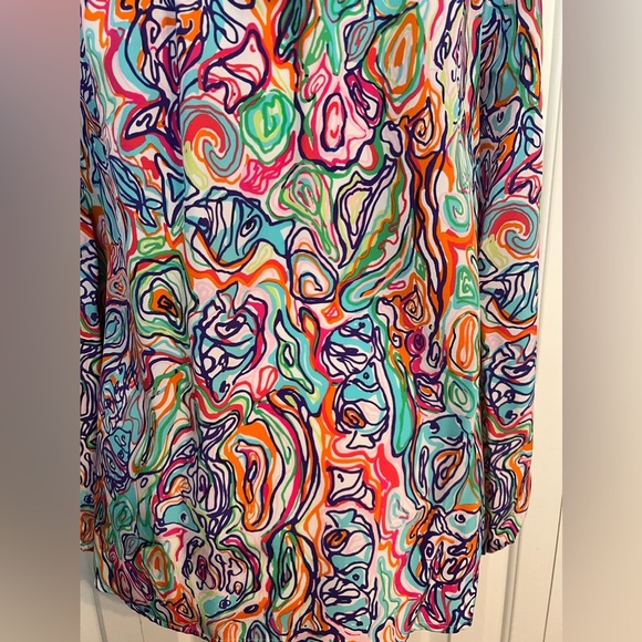 Lilly Pulitzer Silk Elsa Blouse RARE What A Catch Swirly
Fish Print Size Medium - Picture 6 of 7